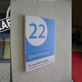 Sprechzimmer Beschriftung
