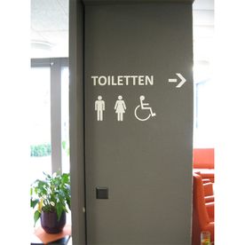 ScriptDesign Staubli Toilettenbeschriftung